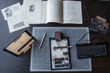 Load image into Gallery viewer, SmartyKit Black Exclusive computer construction kit (limited edition) – DIY computer on breadboards
